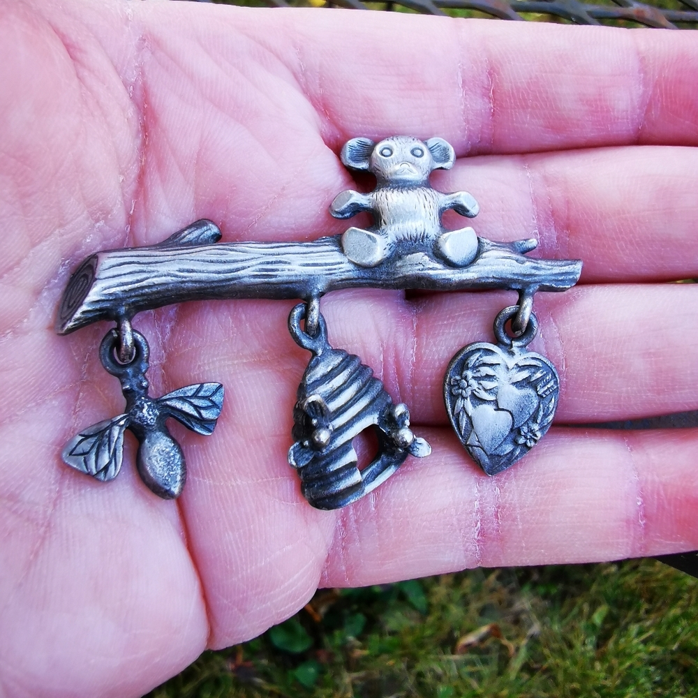 Vintage L Razza Pewter Bear on a Branch Bee Beehive Brooch